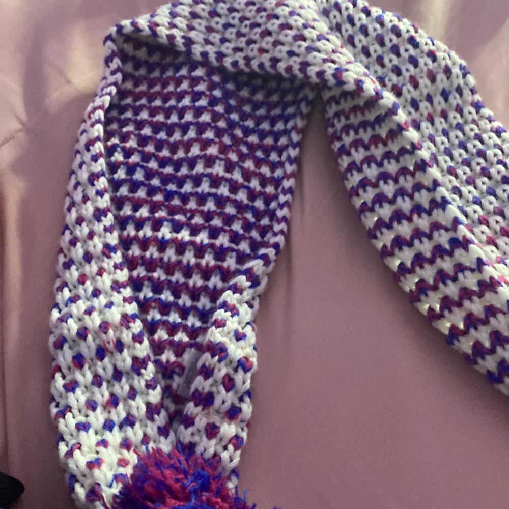 Cute scarf